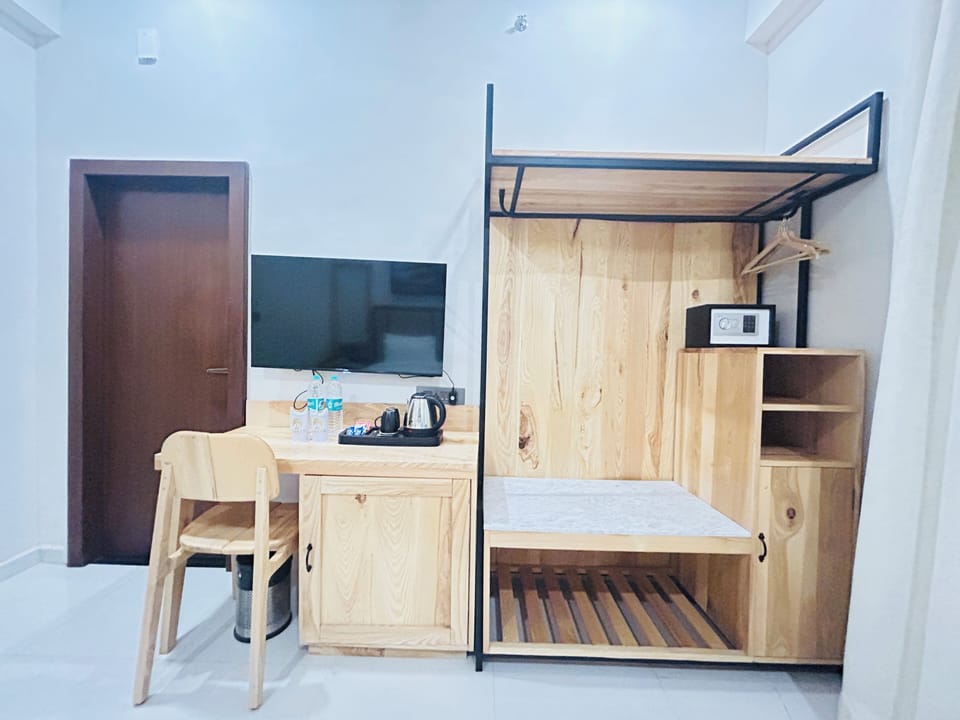 Superior Room | Laptop workspace, soundproofing, iron/ironing board (on request)