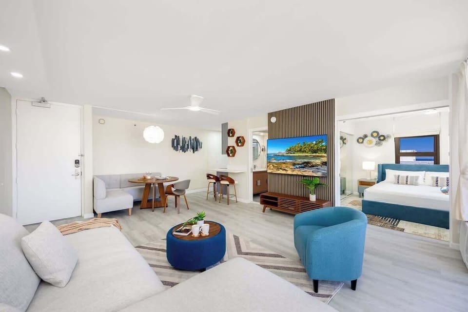 Overview of the living room