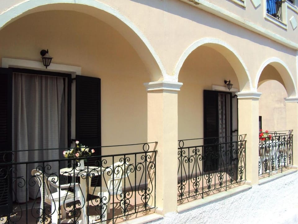 Kavos Panorama Complex Hotel in Peloponnese, Western Greece and the Ionian