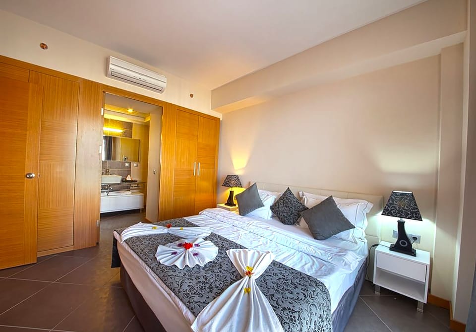 Economy Room, 1 Bedroom | In-room safe, free WiFi, bed sheets