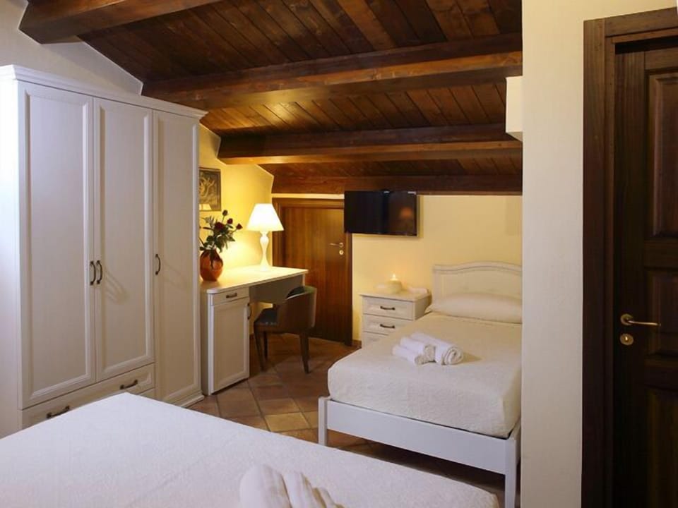 Family Loft, Terrace, City View (3 PAX) | Minibar, in-room safe, desk, soundproofing