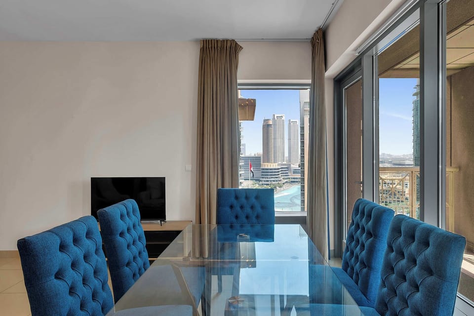 Apartment, Balcony | In-room dining