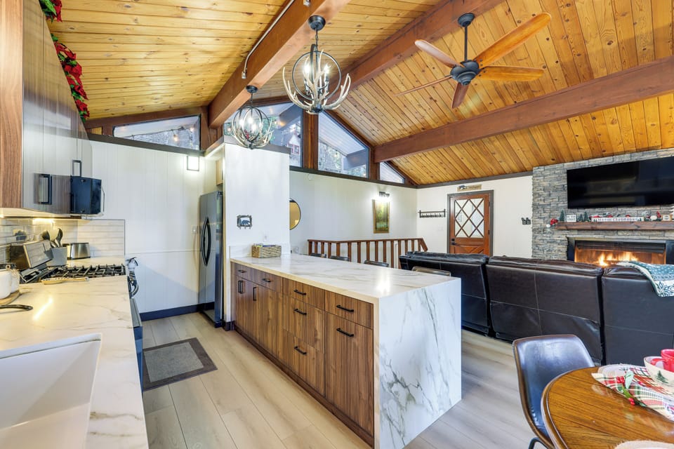 House (2 Bedrooms) | Interior