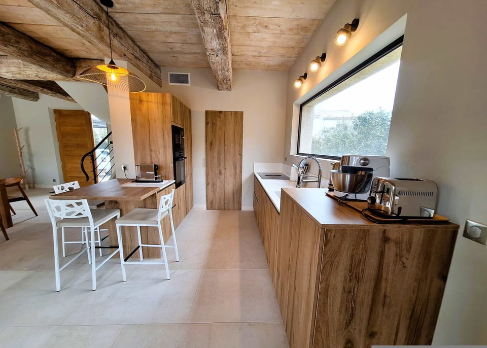 House | 4 bedrooms, Internet