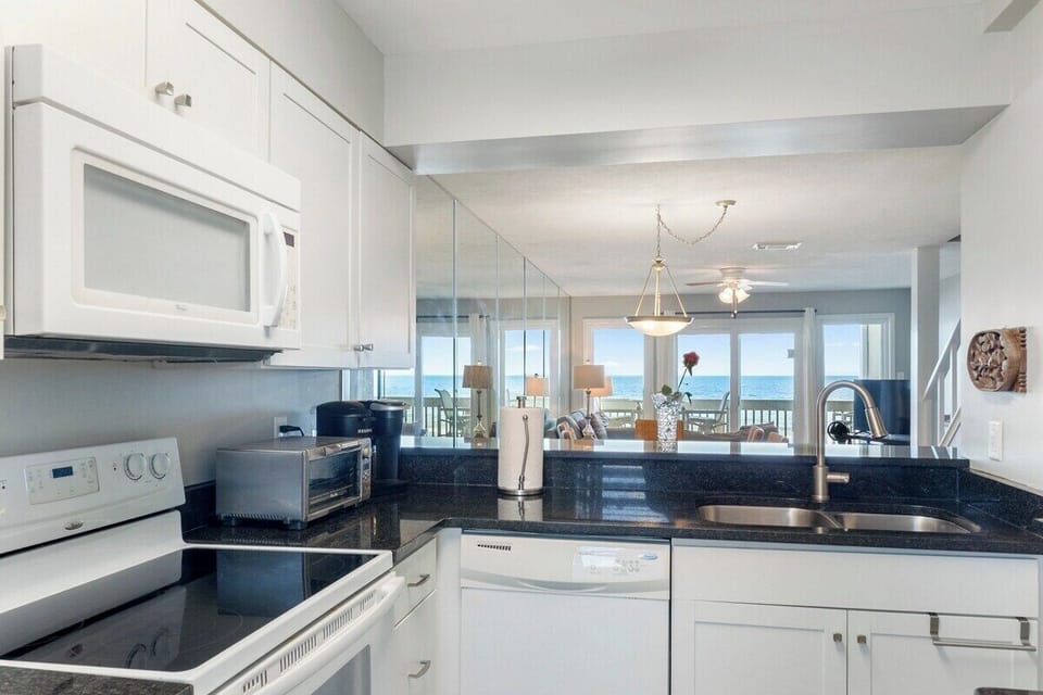 Full kitchen with all the cooking essentials