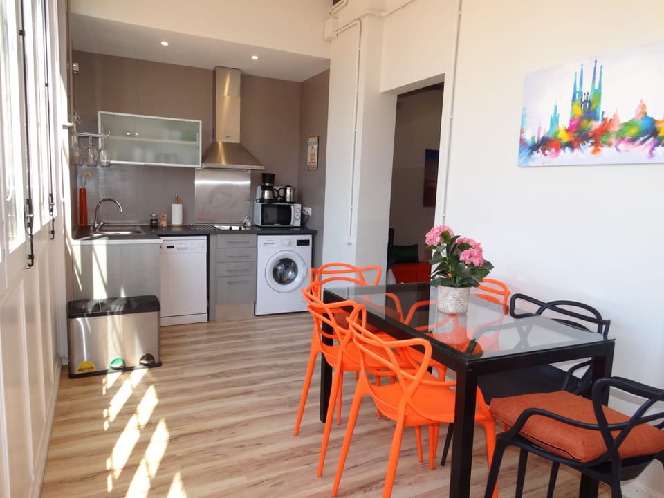 Apartment, City View (Modern) | Private kitchen