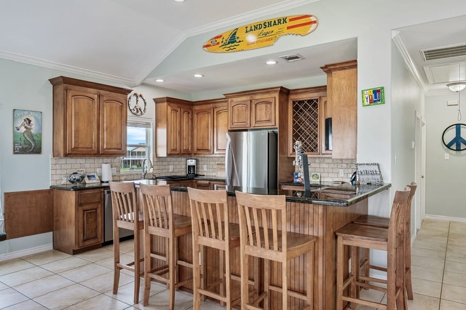 House, 3 Bedrooms | Private kitchen | Fridge, coffee/tea maker, toaster