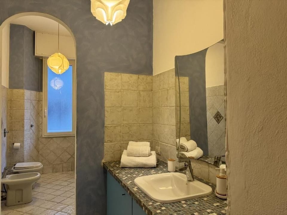 Apartment | Bathroom | Bidet