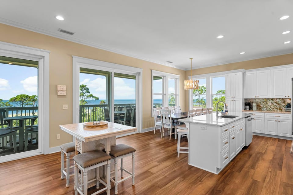 House, Private Pool, Ocean View | Private kitchen | Coffee/tea maker, full-size fridge, microwave, oven