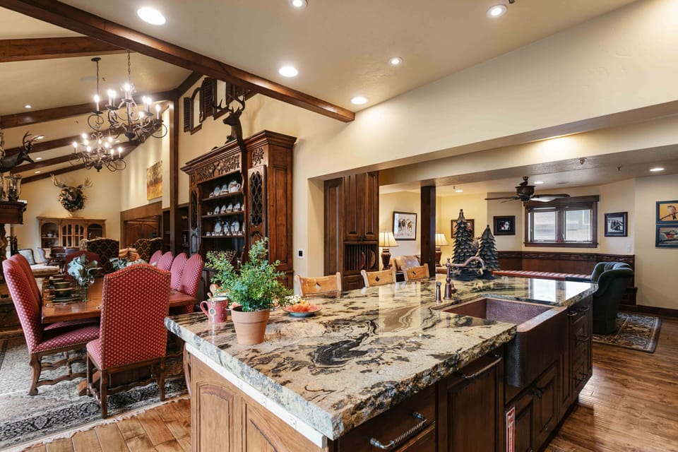 Home Decor, Dining Room, Dining Table, Furniture, Indoors