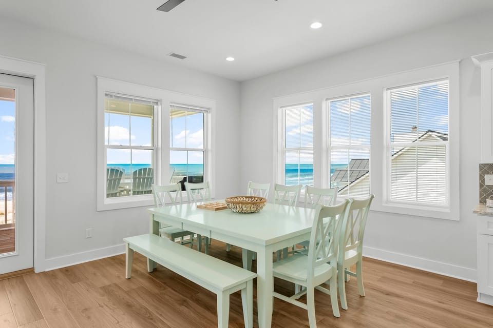 House, Ocean View | In-room dining