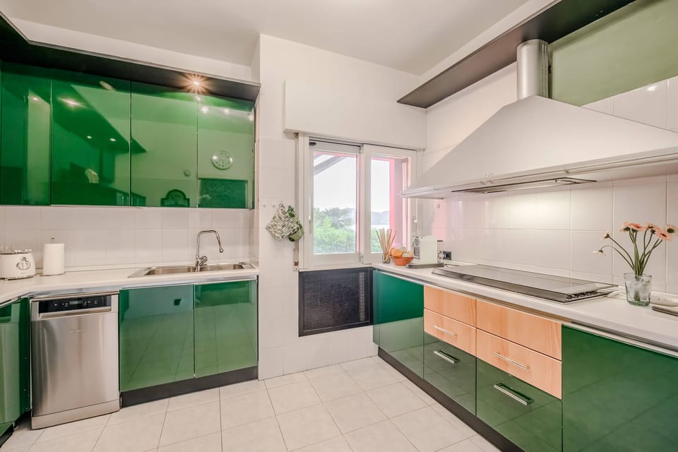 Villa, Multiple Beds, Patio, Mountain View (Villa Ranco) | Private kitchen | Fridge, microwave, oven, stovetop