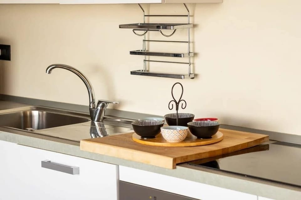 Apartment, Multiple Beds, Pool Access, Mountain View (Apartment Casarini) | Private kitchen | Coffee/tea maker, fridge, microwave, oven