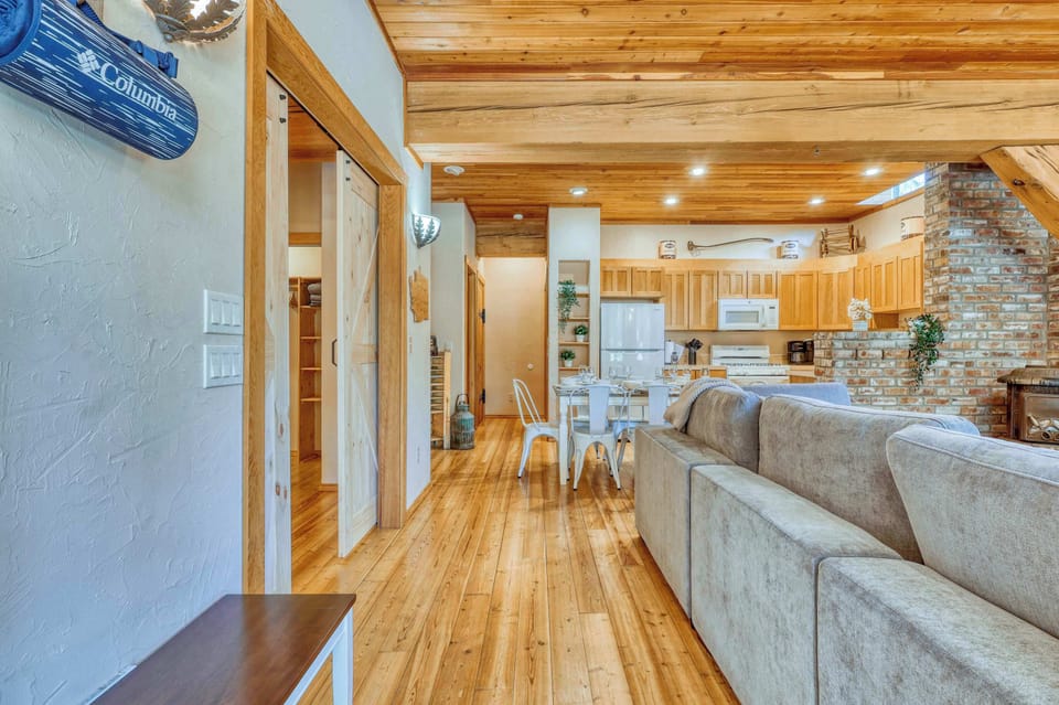 Warm Wood Ceiling with Exposed Beams for a Cozy Feel