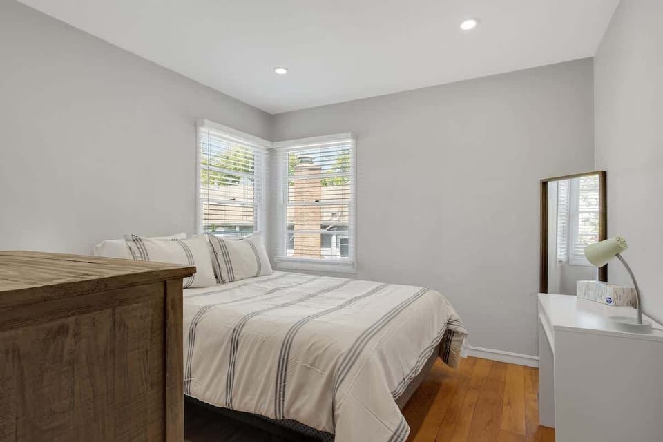 Indulge in Comfort: The Queen Size of the Second Bedroom