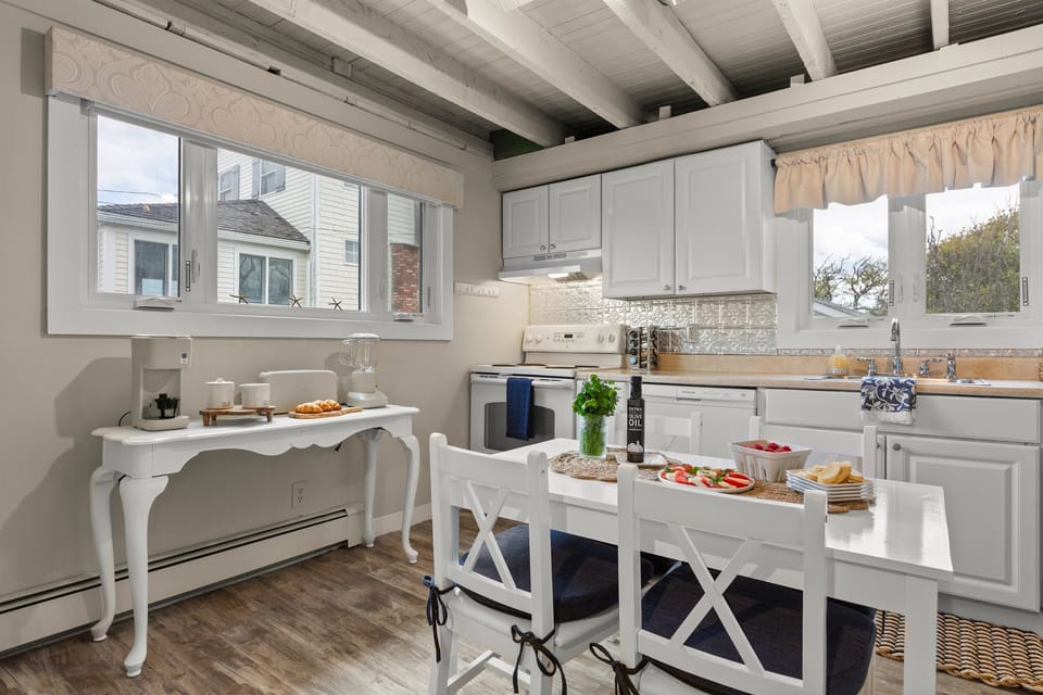 A bright, welcoming space made for cooking and connection.