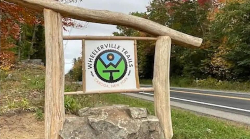 Wheeler Bike Trails 2m. from cabin. 