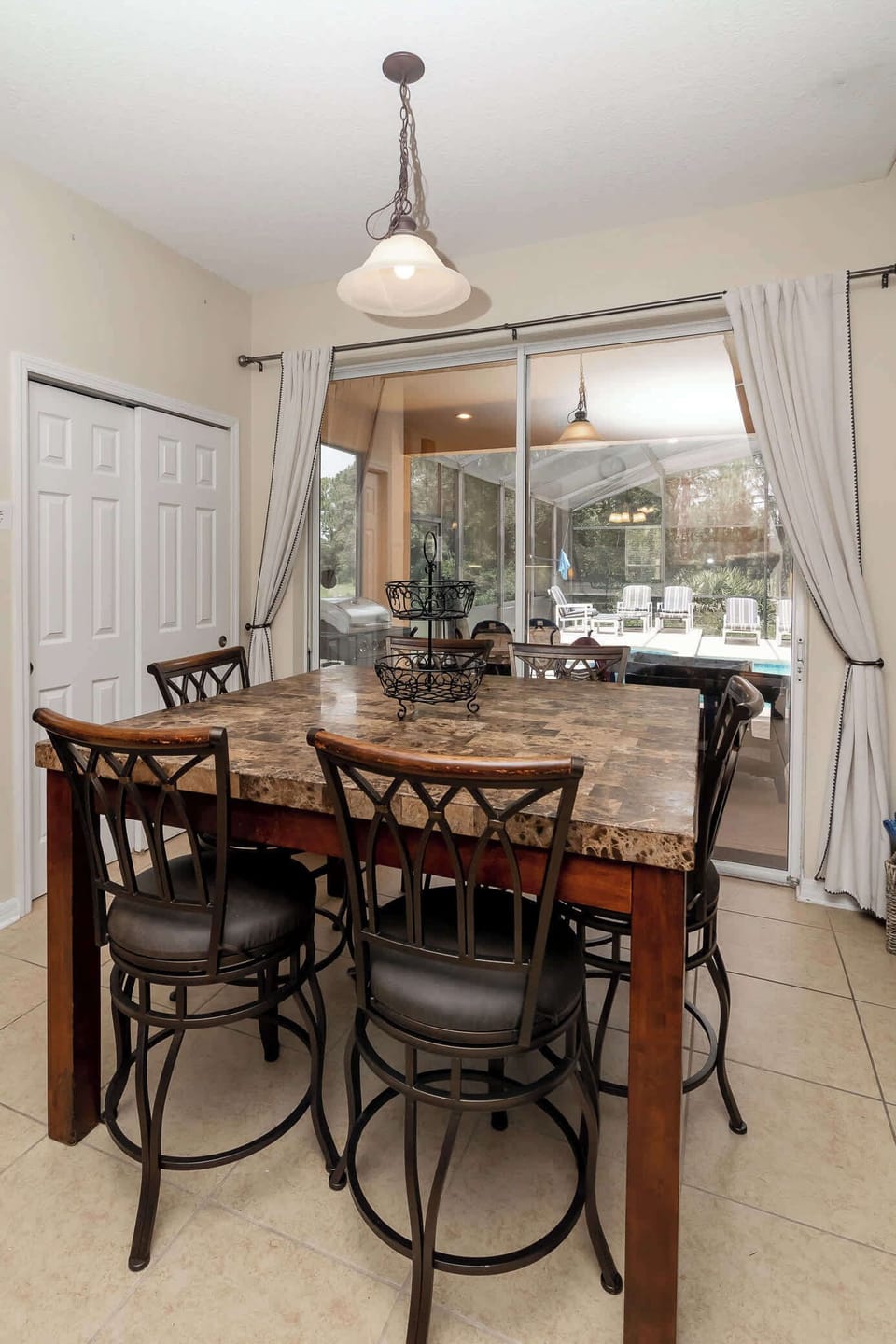 Additional table with patio access