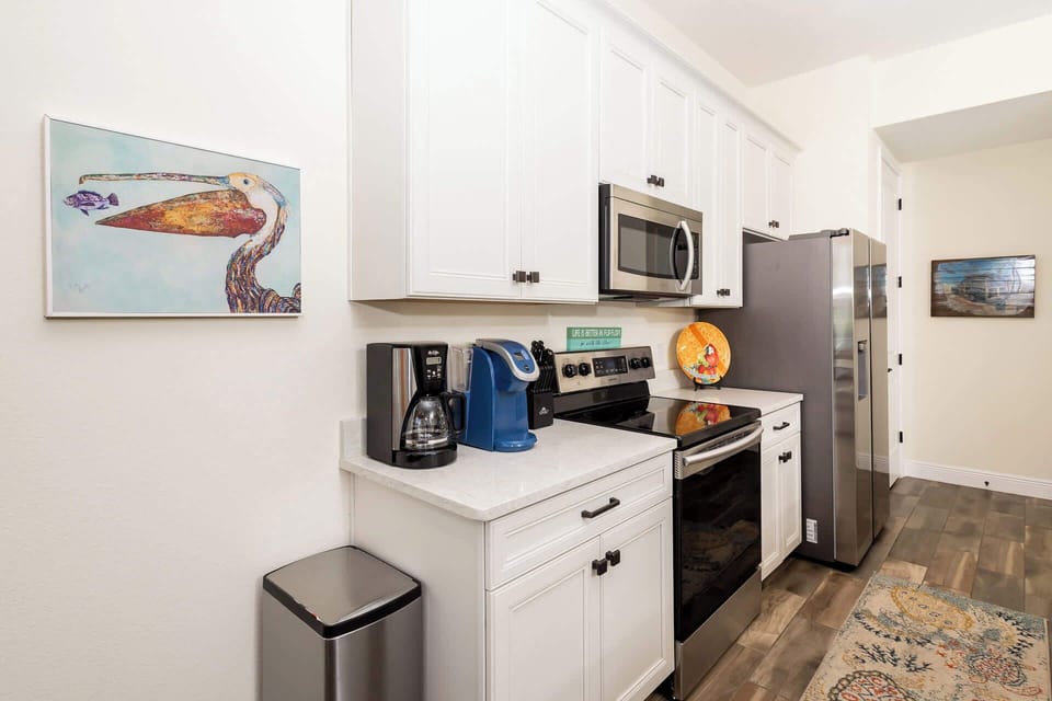 Fully furnished and equipped kitchen