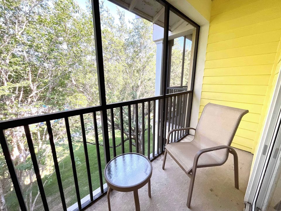 Bedroom 3 screened balcony