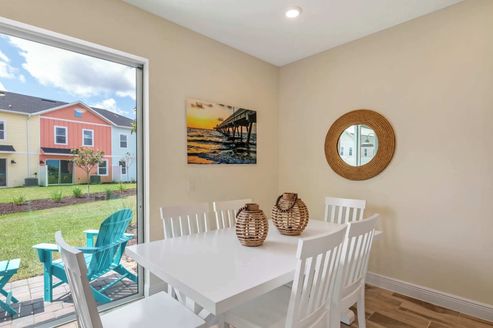 The comfortable dining table offers seating for 6