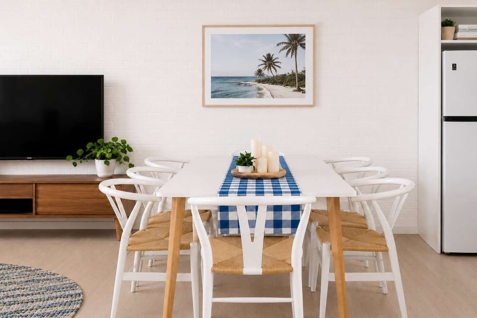 Beach-Inspired Dining Space