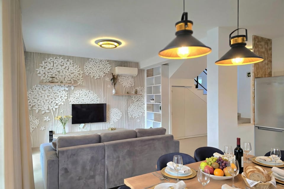 Living and dining room