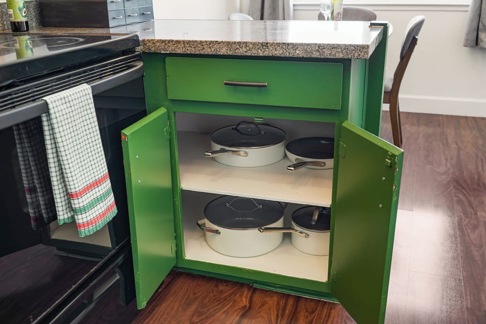 Family Apartment, 2 Bedrooms, Balcony, Ocean View | Private kitchen