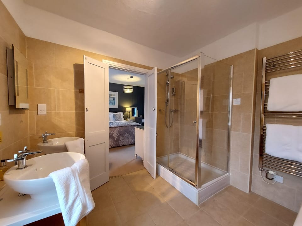 Double or Twin Room, Garden View (Nine Maidens) | Bathroom | Free toiletries, hair dryer, bathrobes, slippers