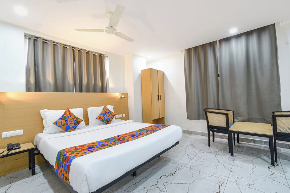 Deluxe Room | Egyptian cotton sheets, premium bedding, in-room safe, free WiFi