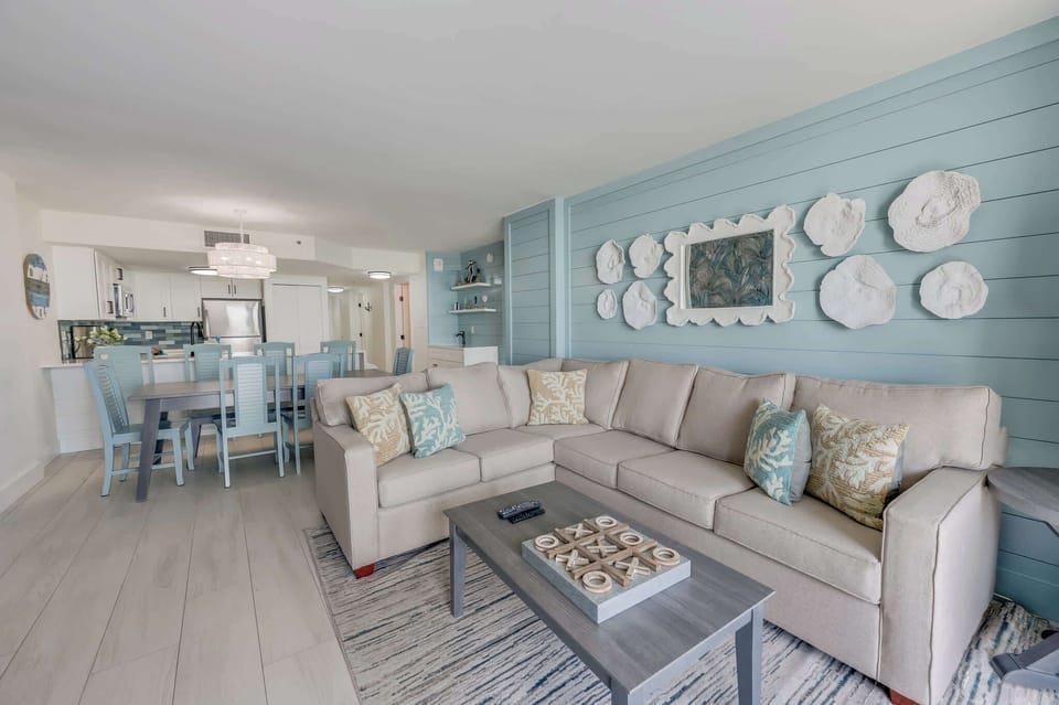 Amazing Living Room, Beautifully Decorated with Stunning Views🌊☀️
