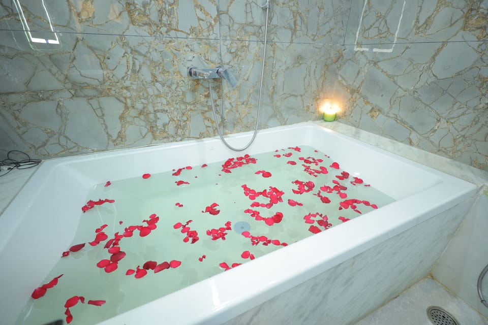 Signature Suite | Bathroom