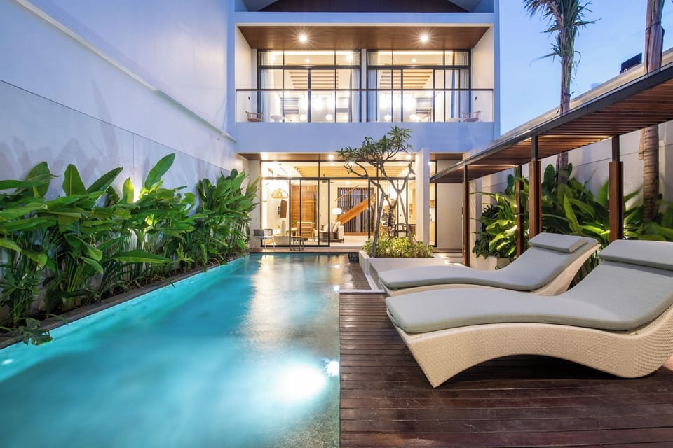 Pool area