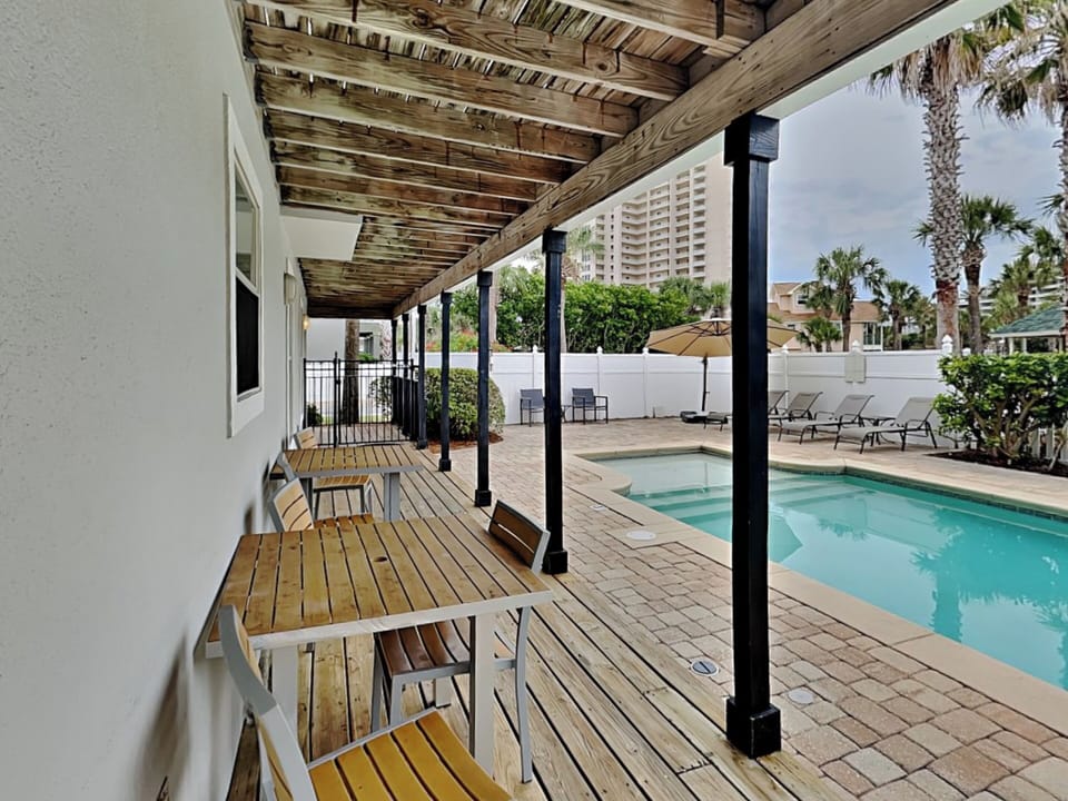 Private Pool with Covered Patio