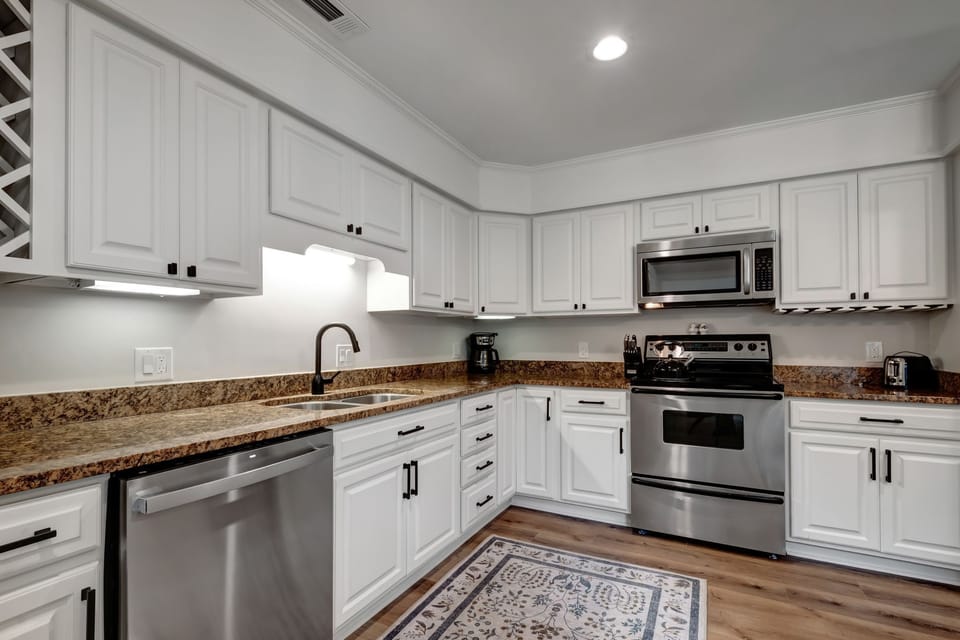Villa, Multiple Beds, Kitchen (10 Turtle Lane) | Private kitchen | Coffee/tea maker, dining table