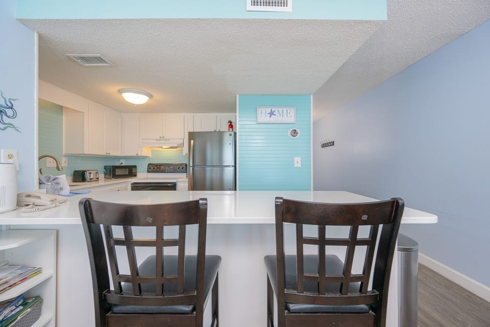 Condo, 2 Bedrooms | Private kitchen | Coffee/tea maker, fridge, oven
