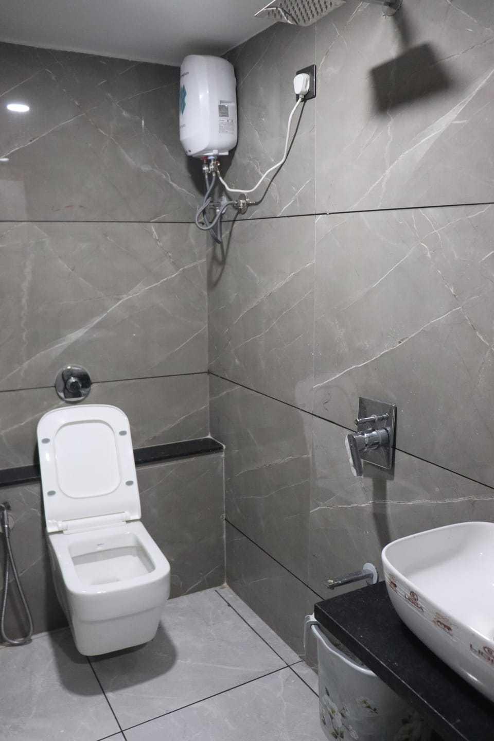 Deluxe Room, City View | Laptop workspace, soundproofing, free WiFi