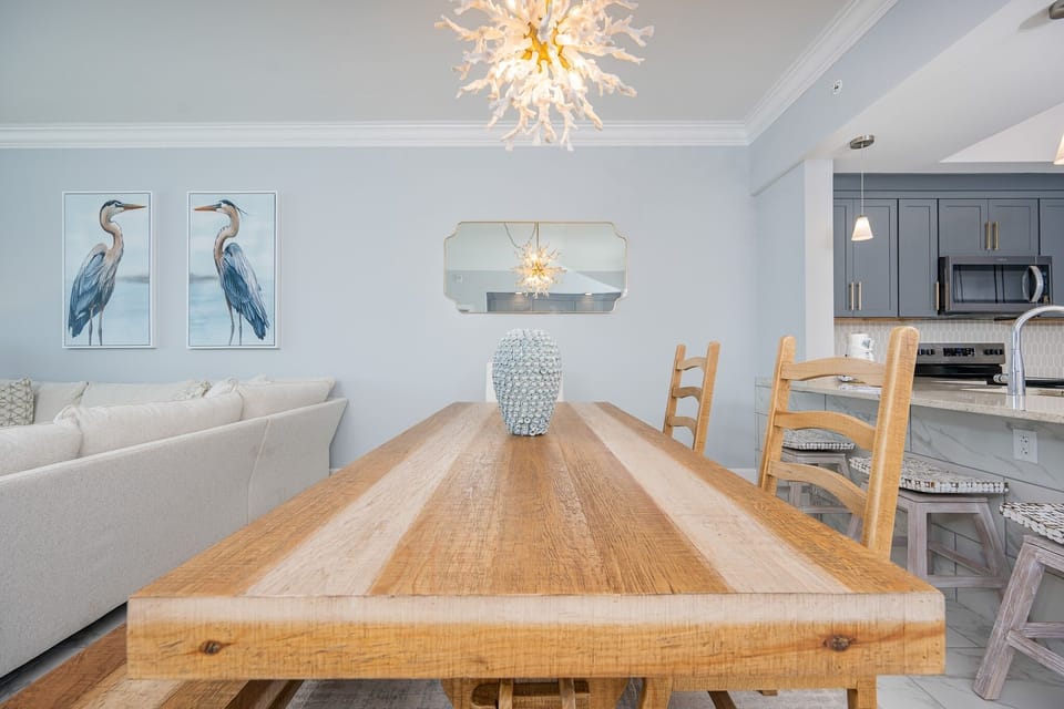 Condo, 3 Bedrooms | Dining