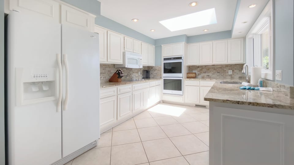 House, Multiple Beds, Patio, Pool View (34 North Live Oak) | Private kitchen | Coffee/tea maker, dining table