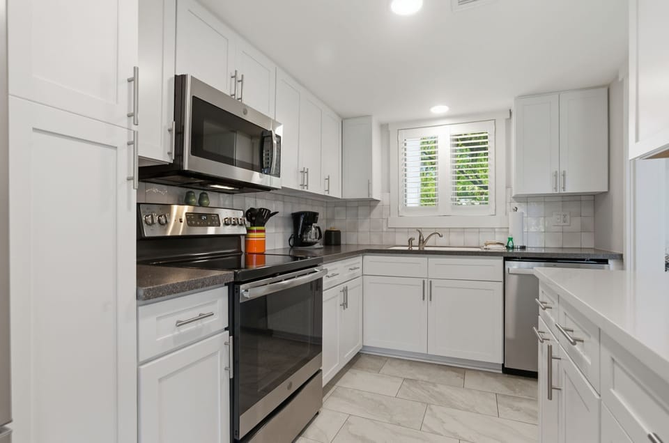 Villa, Multiple Beds, Patio, Garden View (267 Stoney Creek Villa) | Private kitchen | Coffee/tea maker