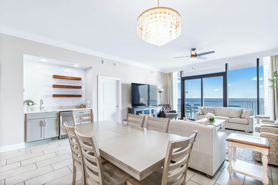 Create lasting vacation memories from this inviting living space with stunning beachfront views