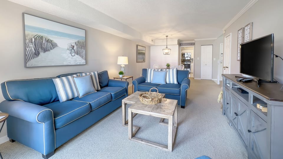 Villa, 1 King Bed, Kitchen (955 Cutter Court) | Living area | 42-inch flat-screen TV with digital channels