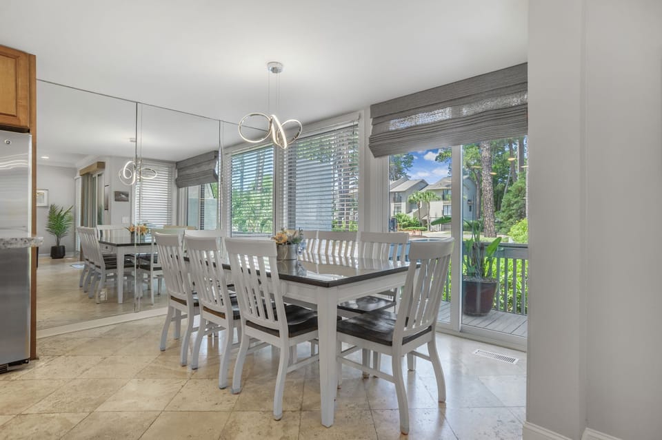 Villa, Multiple Beds, Kitchen, Garden View (1261 Harbour Town Club) | Dining