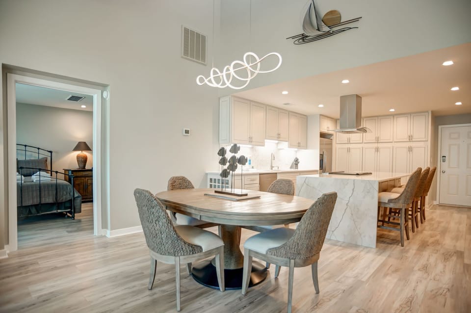 Villa, Multiple Beds, Kitchen (1864 Beachside Tennis) | Dining