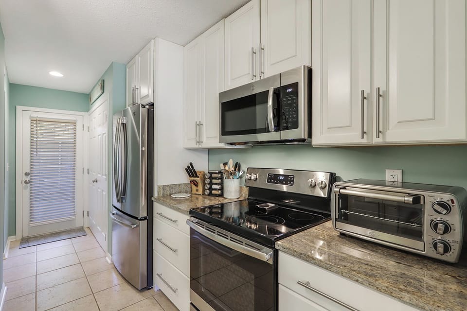 Villa, Multiple Beds, Kitchen, Garden View (2230 Heritage Villas) | Private kitchen | Coffee/tea maker, dining tables