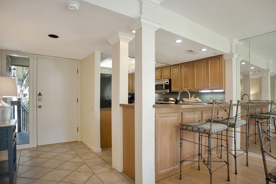 Villa, Multiple Beds, Kitchen (2449 Inland Harbour) | Dining