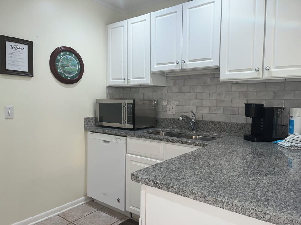 Villa, Multiple Beds, Kitchen, Garden View (2247 Heritage Villas) | Private kitchen | Coffee/tea maker, dining tables