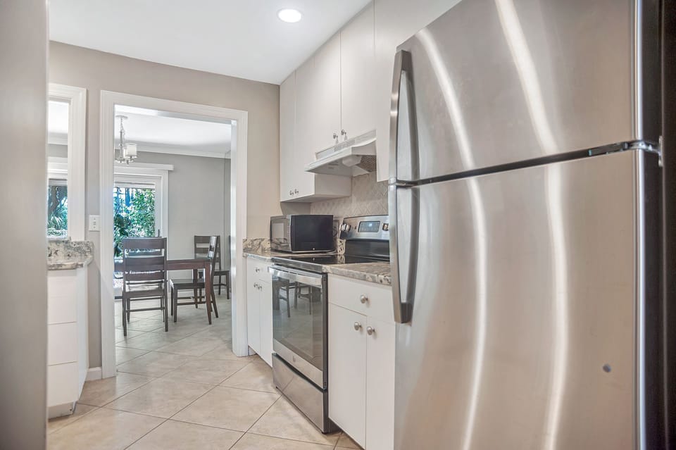 Villa, Multiple Beds, Kitchen, Golf View (2279 Heritage Villas) | Private kitchen | Coffee/tea maker, dining table