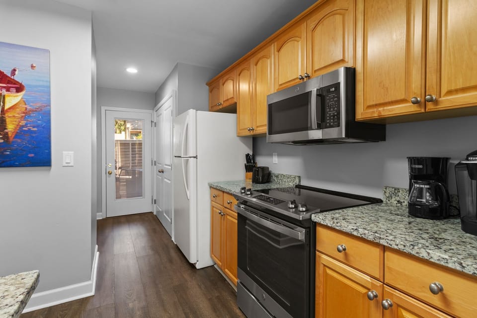 Villa, Multiple Beds, Kitchen, Garden View (2248 Heritage Villas) | Private kitchen | Coffee/tea maker, dining tables