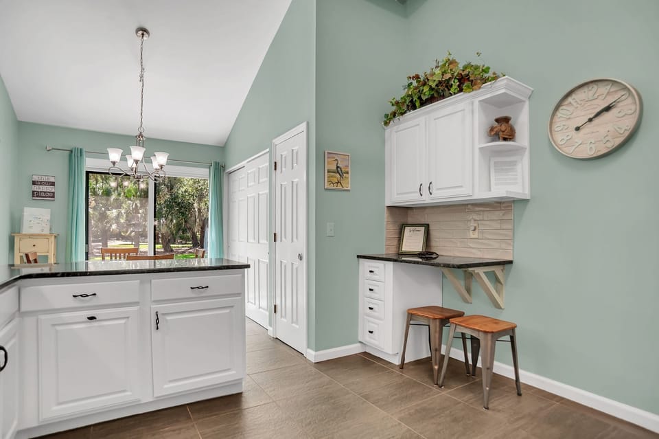Villa, Multiple Beds, Kitchen (2629 Calibogue Club) | Interior